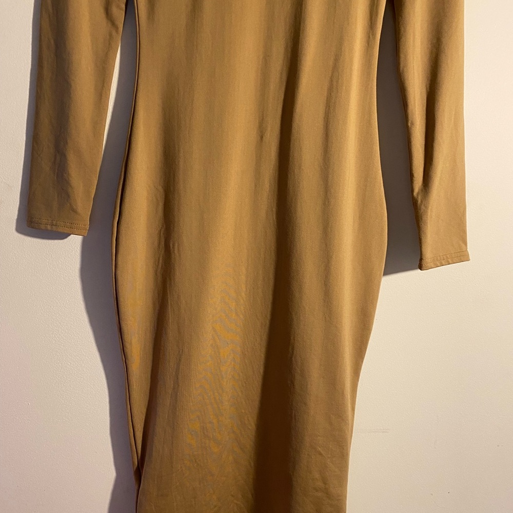 Elegant Tan Long Sleeve Dress - Picture 5 of 5